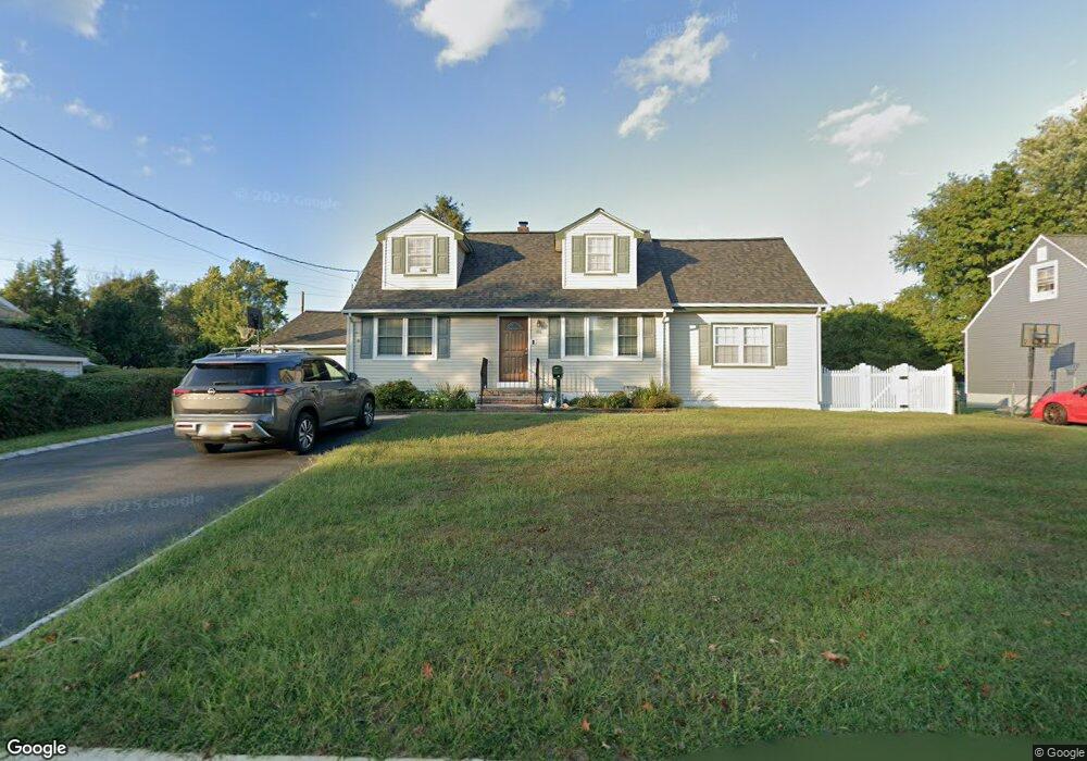 146 Tunison Rd, New Brunswick, NJ 08901 - photo 1