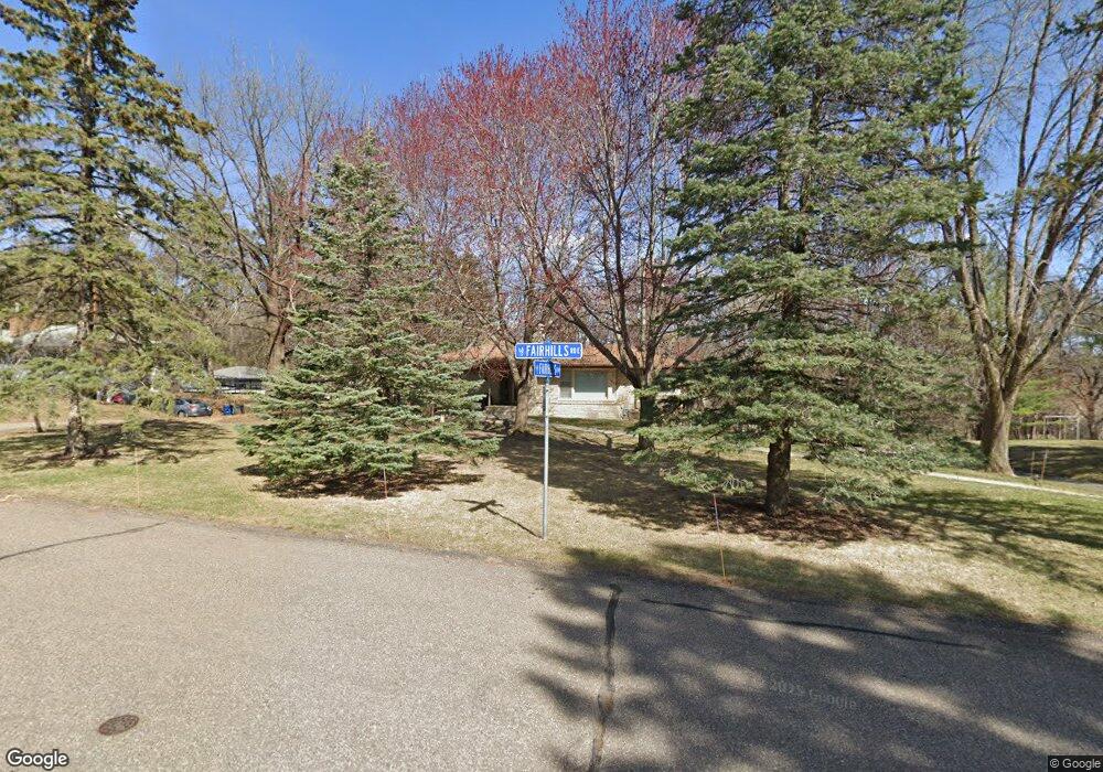 4801 Fairhills Rd W, Minnetonka, MN 55345 - photo 1