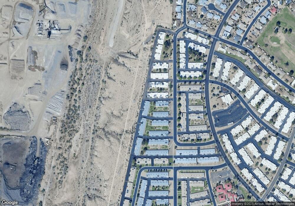 14058 N Newcastle Dr unit 15C, Sun City, AZ 85351 - photo 1