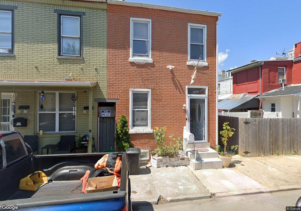 642 N Lumber St, Allentown, PA 18102 - photo 1