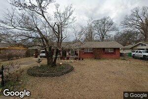 521 Cypress St, Columbus, MS 39702