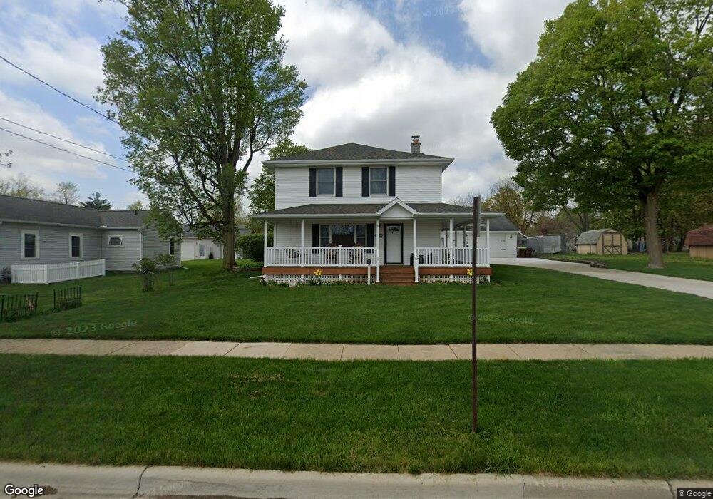 319 Springbrook Ave, Adrian, MI 49221 - photo 1