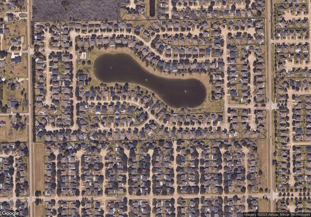 4701 Lakefront Terrace Dr, Pearland, TX 77584 - photo 1