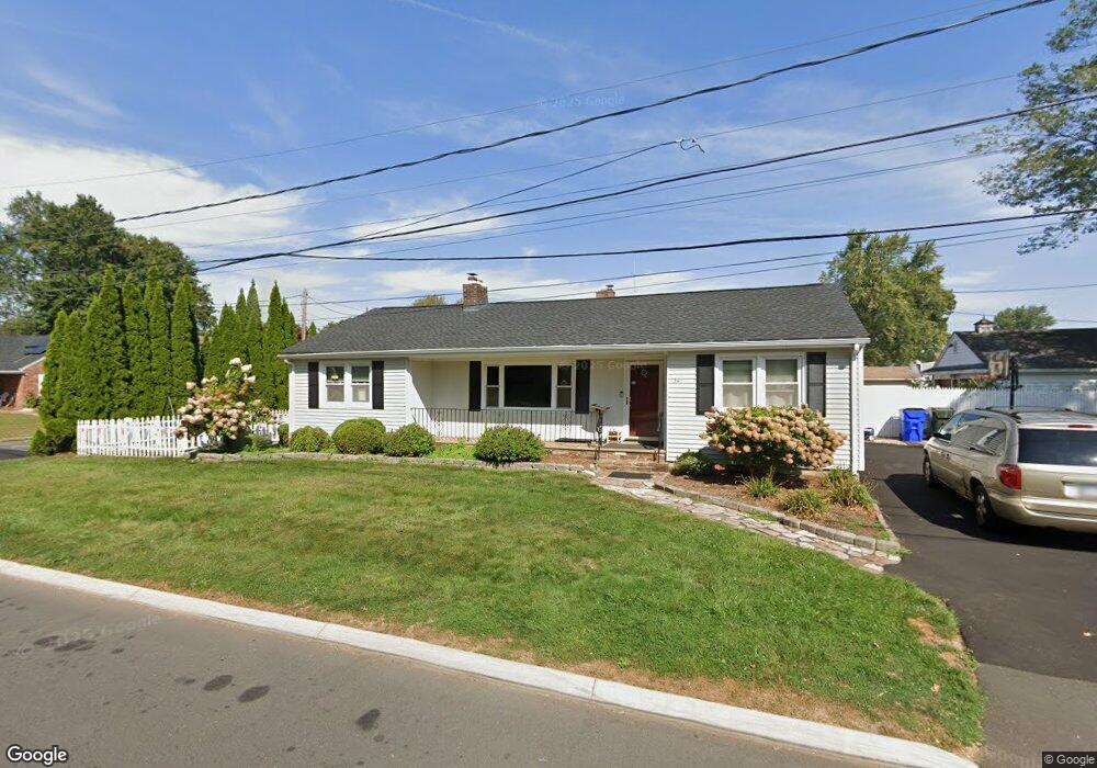 24 Florence St, West Hartford, CT 06110 - photo 1