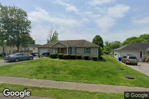 360 Easton Cir, Bowling Green, KY 42101