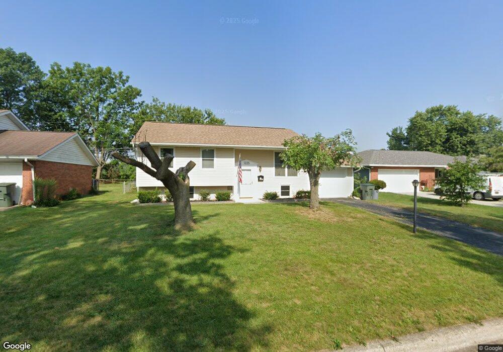 1225 Gresham Rd, Columbus, OH 43204 - photo 1