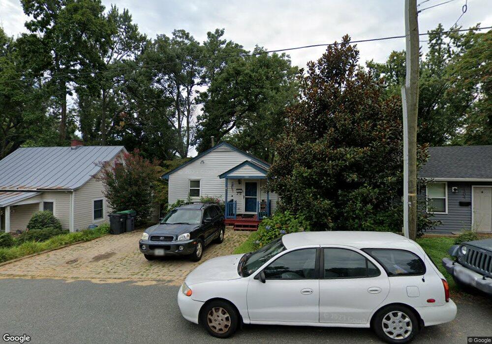 1306 Poplar St, Charlottesville, VA 22902 - photo 1