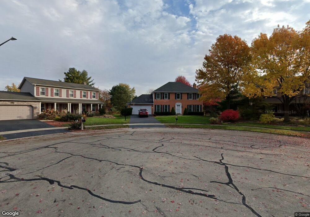 1816 Paddock Ct, Naperville, IL 60565 - photo 1