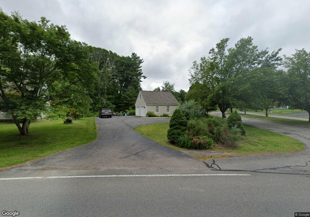 112 Poquanticut Ave, North Easton, MA 02356 - photo 1