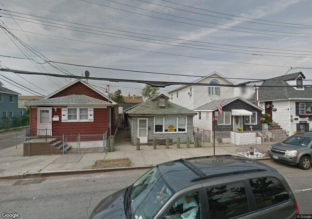 1415 Cross Bay Blvd, Broad Channel, NY 11693 - photo 1