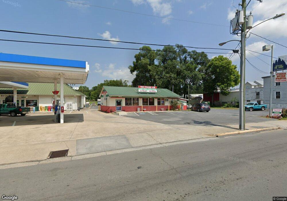 140 W Old Cross Rd, New Market, VA 22844 - photo 1