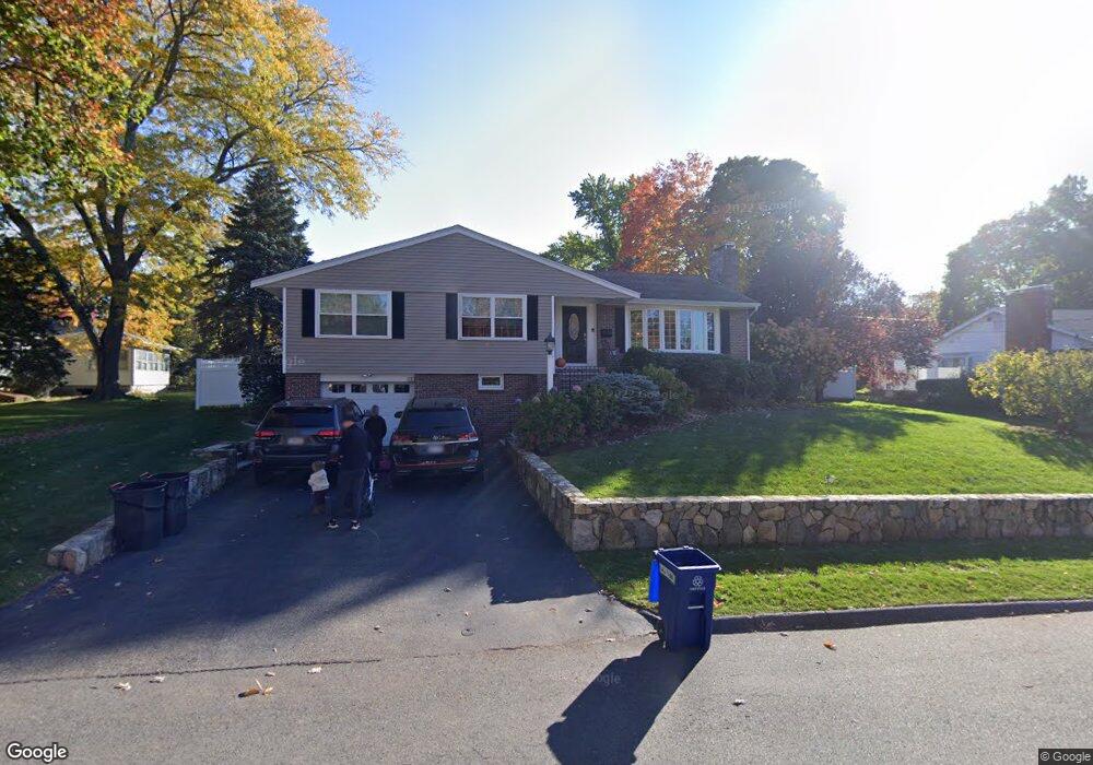 7 Marshall Rd, Stoneham, MA 02180 - photo 1