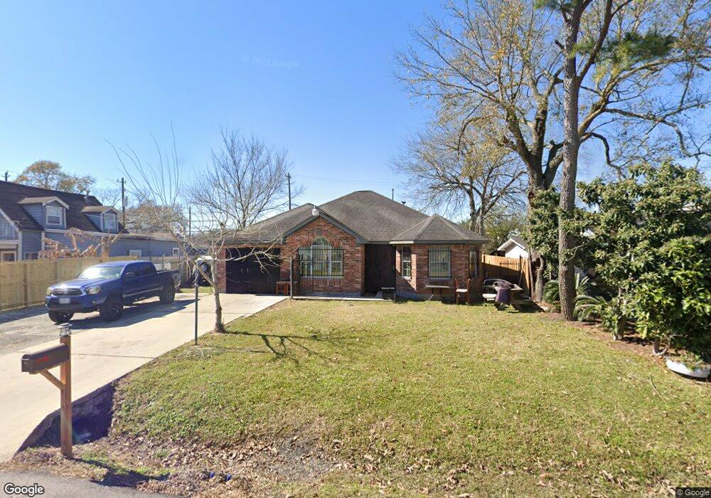 3722 Eton St, Houston, TX 77087 - photo 1