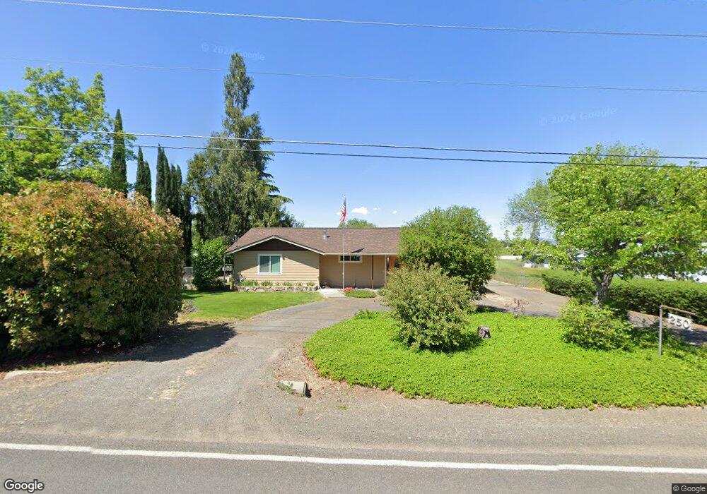 250 Wilson Rd, Central Point, OR 97502 - photo 1