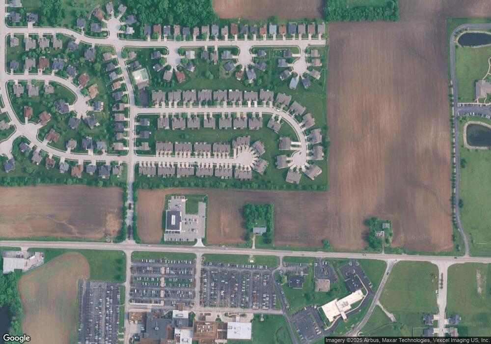 6844 Hampshire Ct, Maryville, IL 62062 - photo 1