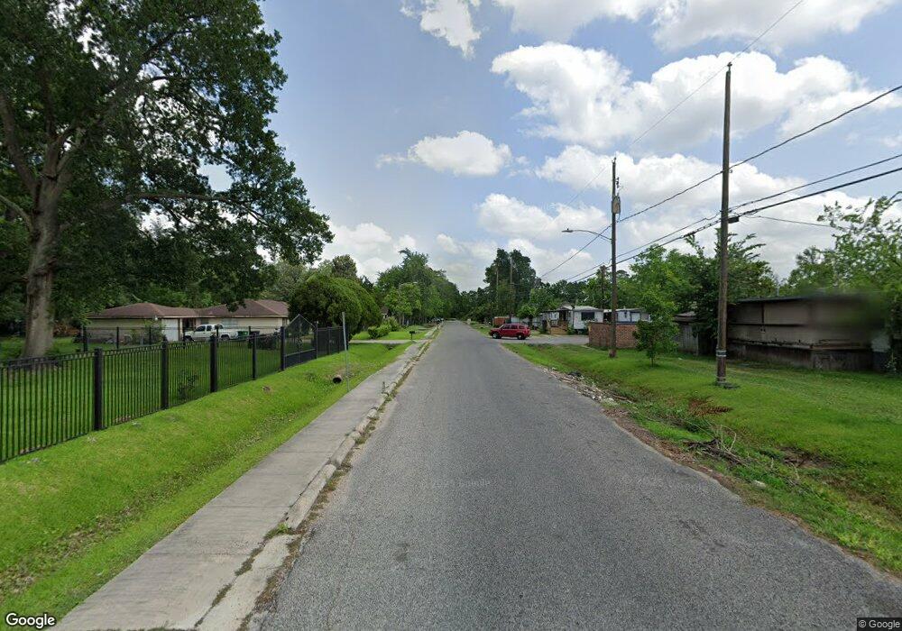 4621 Amalie St, Houston, TX 77093 - photo 1