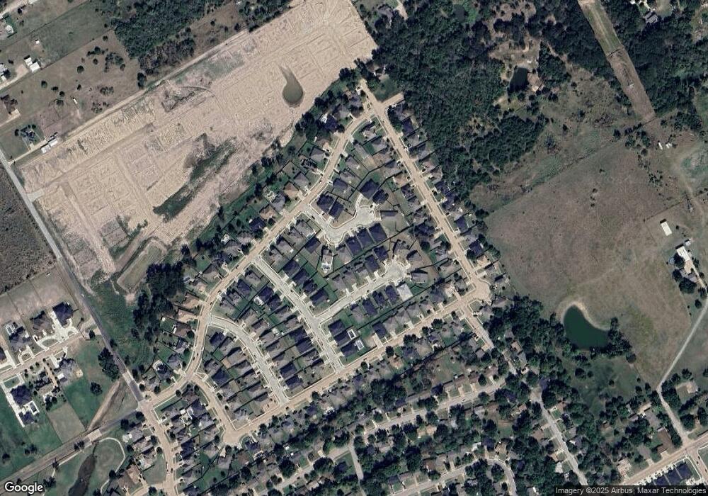 707 Chester Ct, Ennis, TX 75119 - photo 1