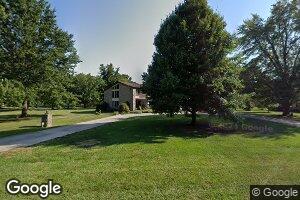 12 Country Club Ln, Arcola, IL 61910