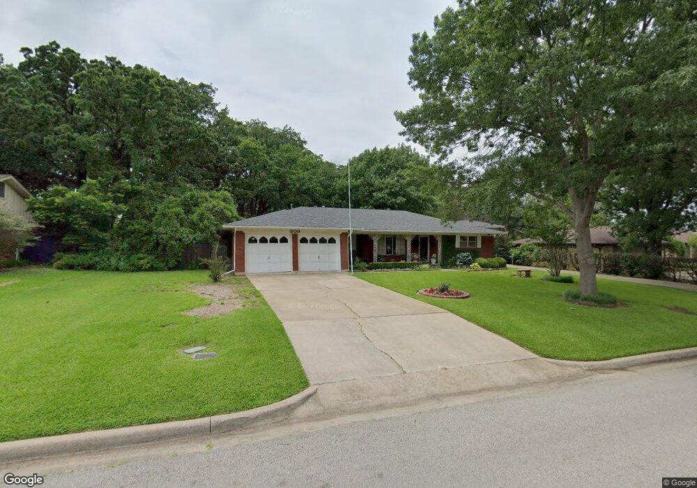 809 Ridgecrest St, Ardmore, OK 73401 - photo 1