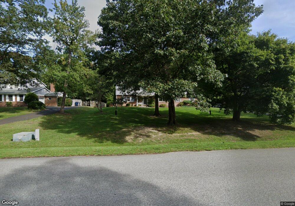 668 Clifton Dr, Bear, DE 19701 - photo 1