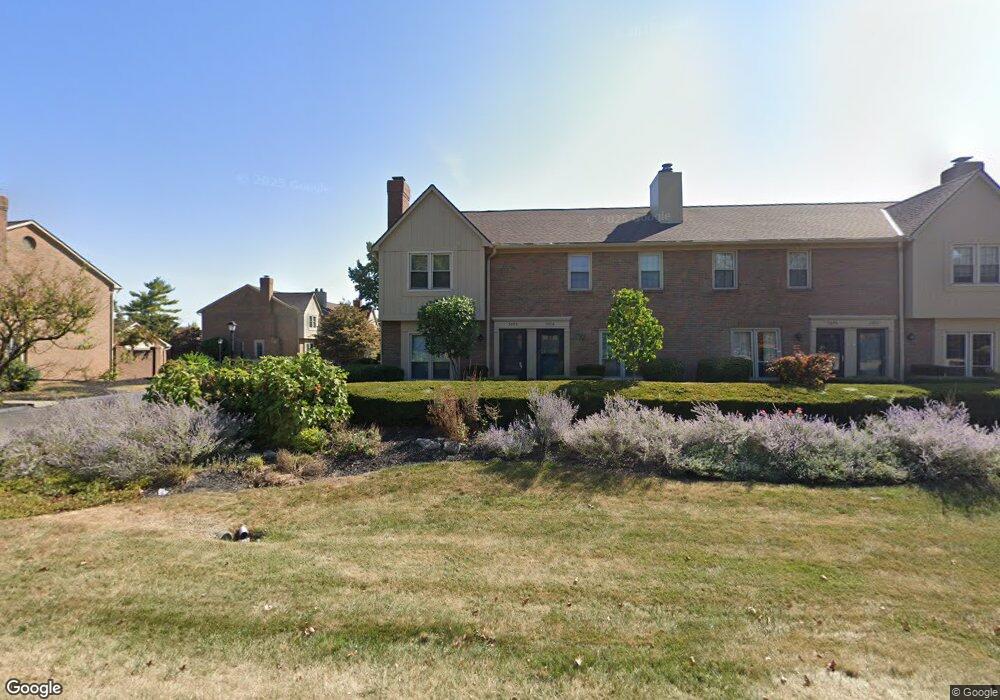 1776 Colhasset Ln unit 1776, Columbus, OH 43220 - photo 1