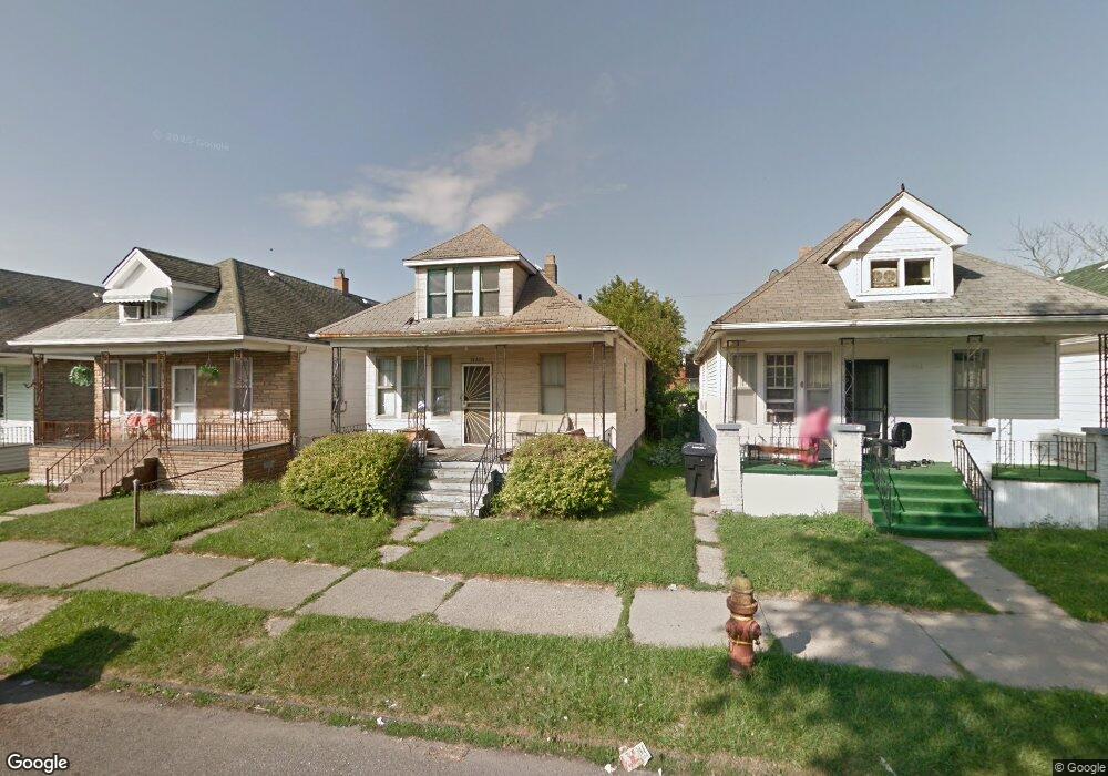 12605 Charest St, HamtraMcK, MI 48212 - photo 1