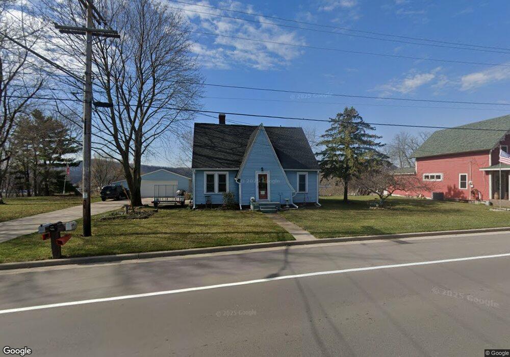 24265 3rd St, Trempealeau, WI 54661 - photo 1