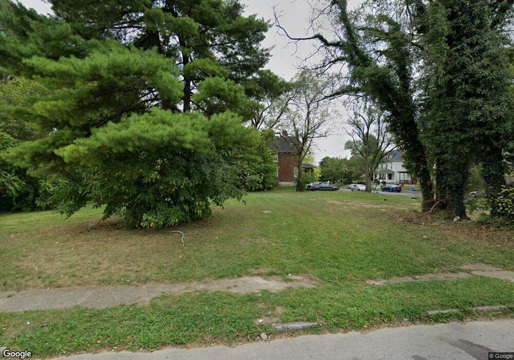 1327 E Fulton St, Columbus, OH 43205 - photo 1