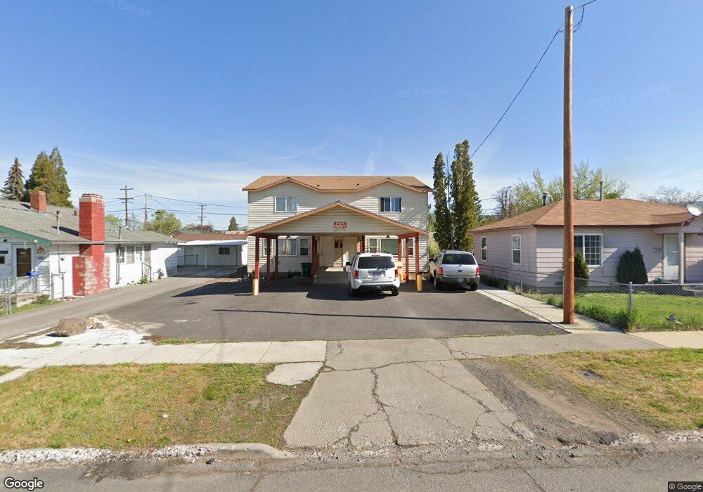 2023 Garden Ave, Klamath Falls, OR 97601 - photo 1