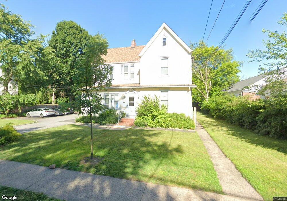 325 Tenafly Rd unit 3, Tenafly, NJ 07670 - photo 1