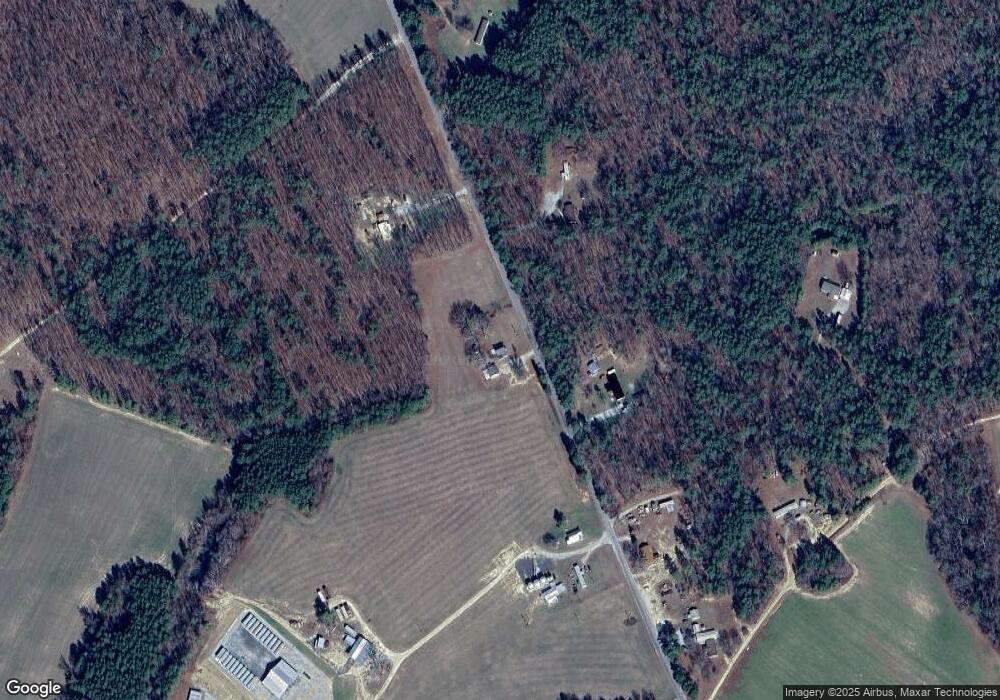 7805 Longview Dr, Kenbridge, VA 23944 - photo 1