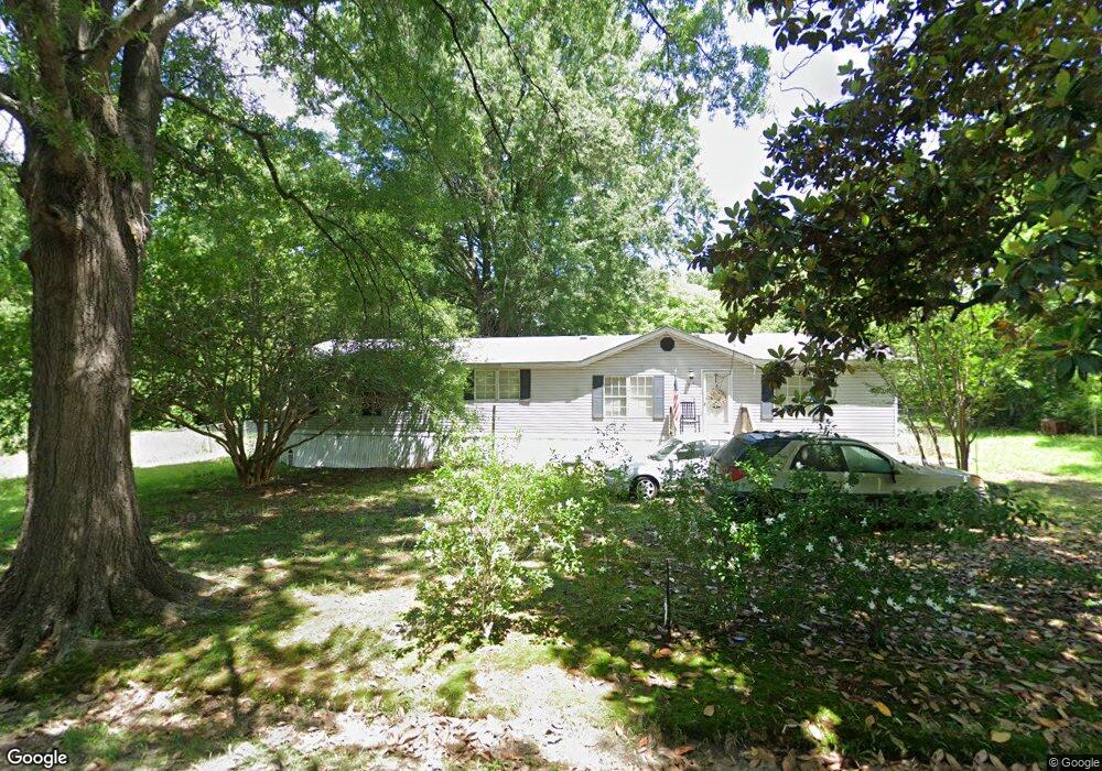 907 Brown St, Camden, SC 29020 - photo 1
