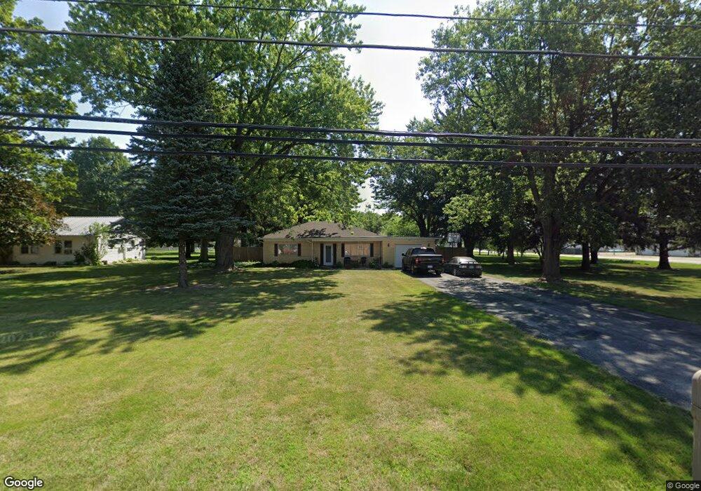 1123 S Wayne St, Bluffton, IN 46714 - photo 1
