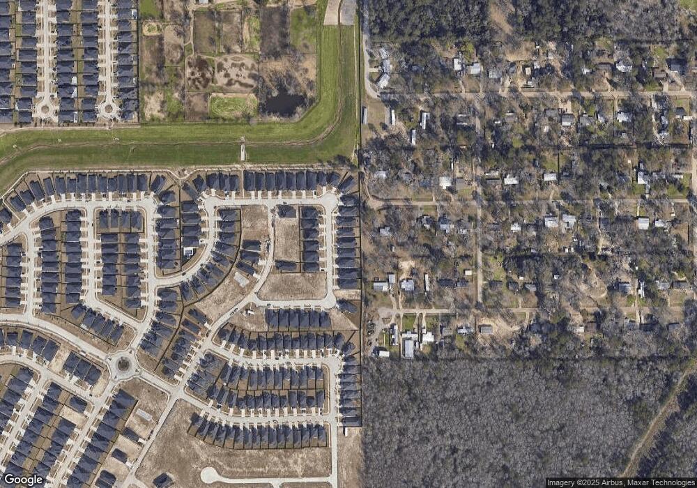 10762 Chinese Violet, Conroe, TX 77385 - photo 1