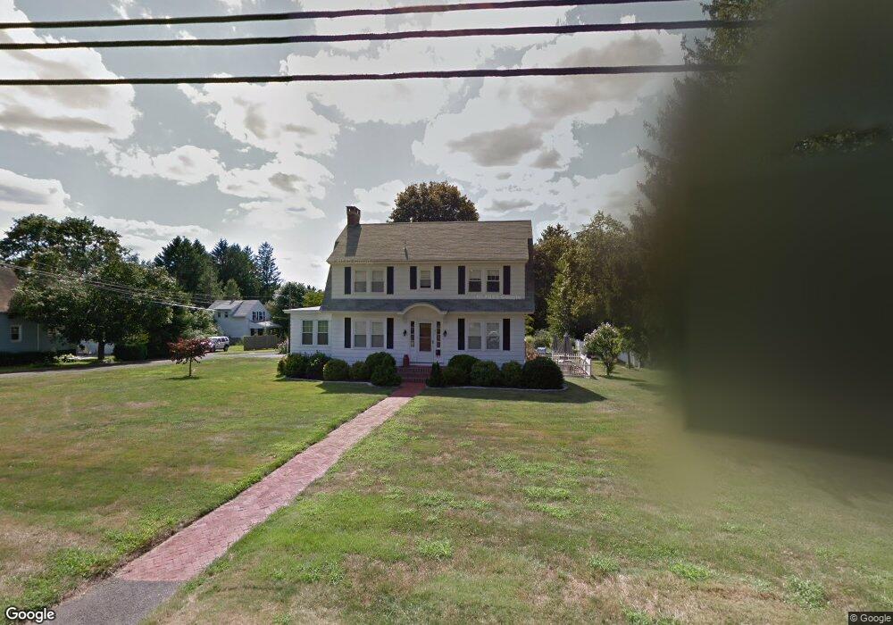 617 Ridge Rd, Middletown, CT 06457 - photo 1