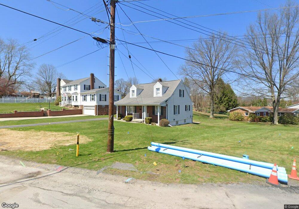 1158 Club Dr, Johnstown, PA 15905 - photo 1