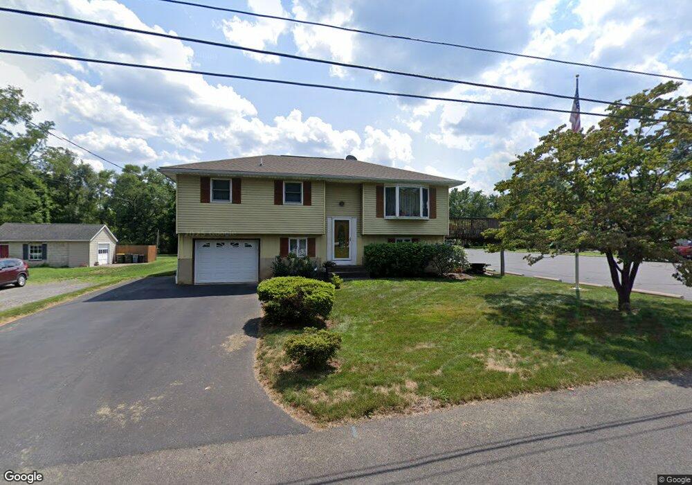 232 Ash Ln, Riegelsville, PA 18077 - photo 1