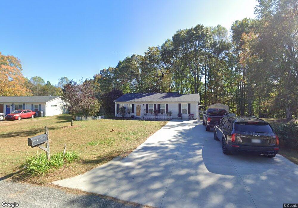 356 Weatherford Dr, King, NC 27021 - photo 1