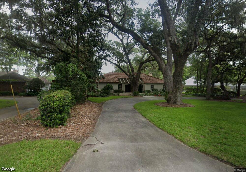 211 Butler Ave, Saint Simons Island, GA 31522 - photo 1