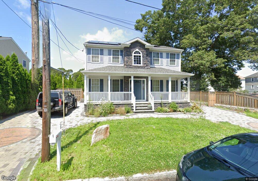 370 Grattan St, Fall River, MA 02721 - photo 1