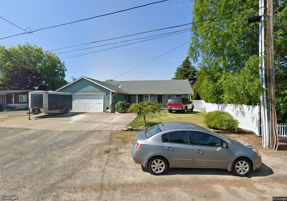 1038 7th St, Lafayette, OR 97127 - photo 1