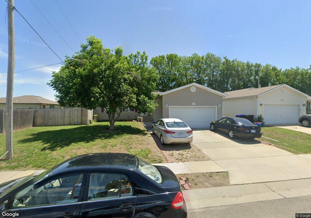 4418 SE Whiteoak Ln, Topeka, KS 66609 - photo 1