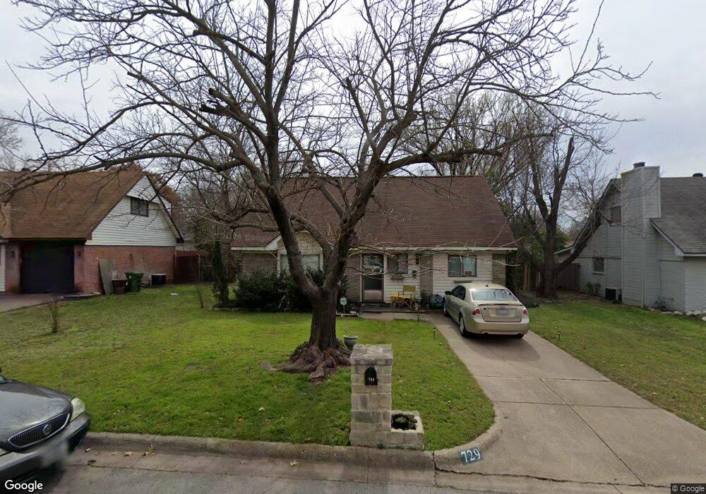 729 W Cedar St, Hurst, TX 76053 - photo 1