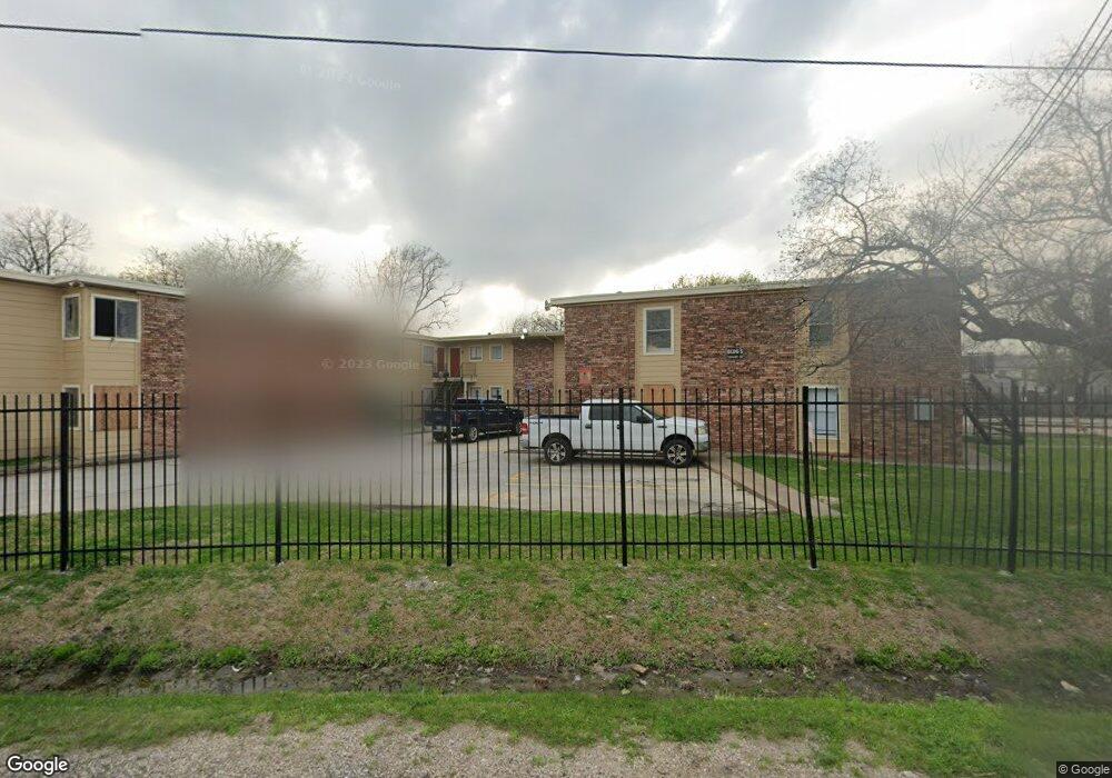 5401 Werner St, Houston, TX 77076 - photo 1