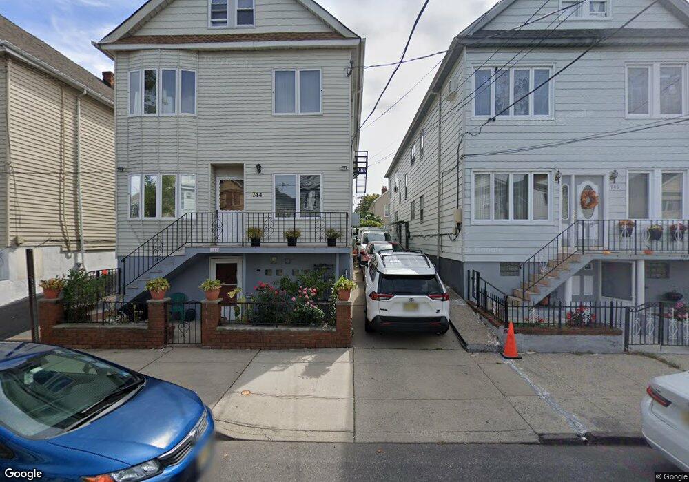 746 Ogden St unit 748, Elizabeth, NJ 07202 - photo 1