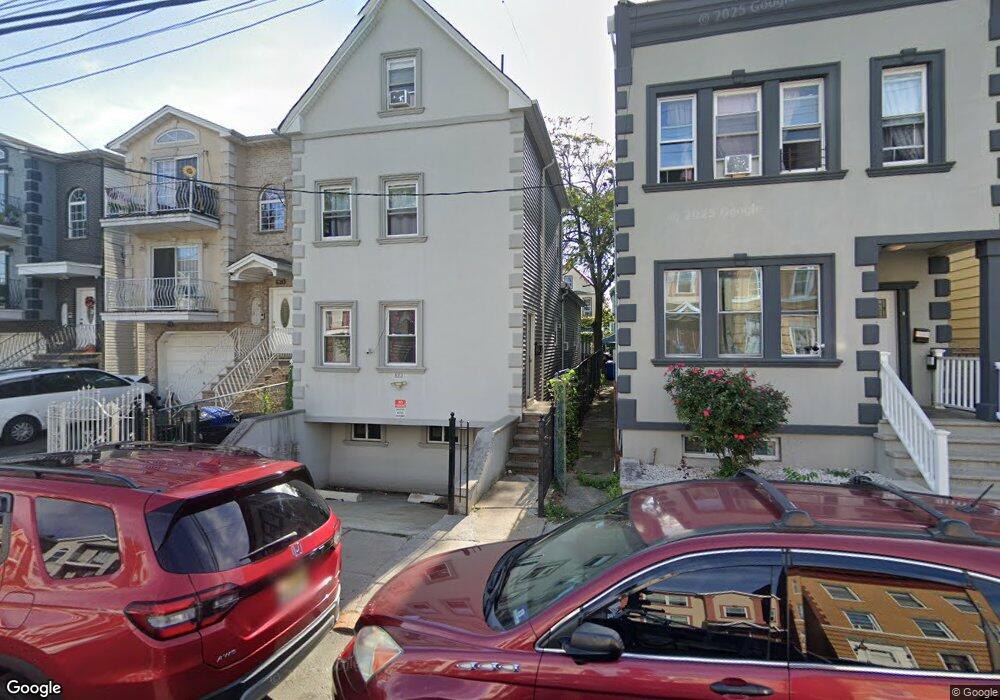 622 Franklin St, Elizabethport, NJ 07206 - photo 1