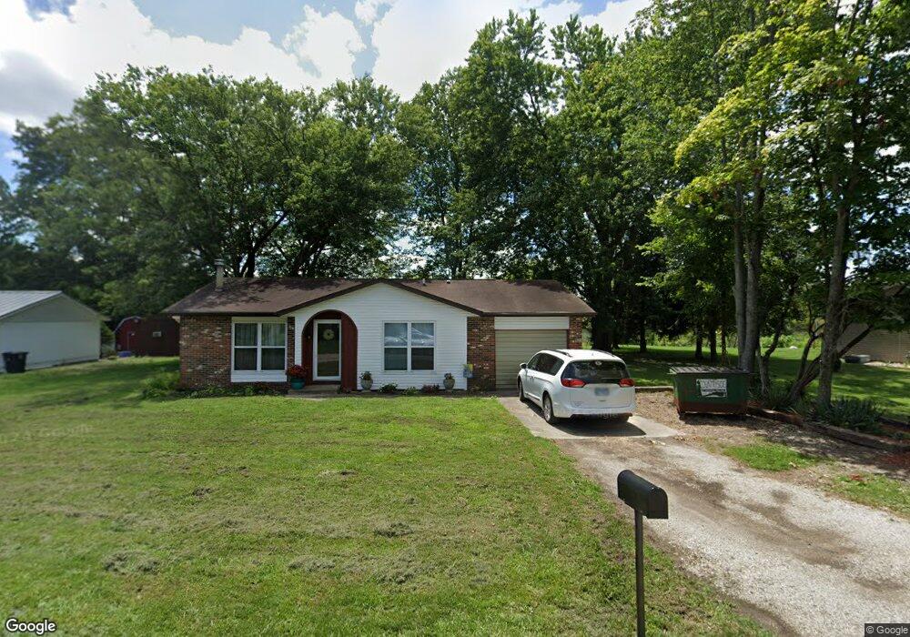 10203 E Heritage Dr, Effingham, IL 62401 - photo 1