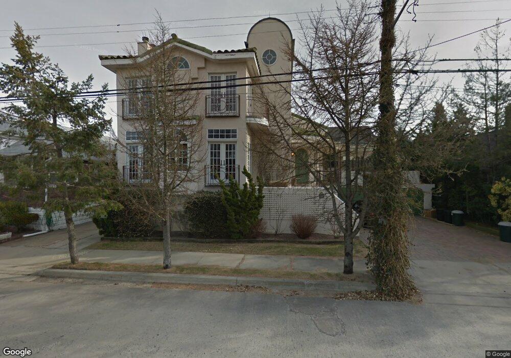 90 Freeport Ave, Point Lookout, NY 11569 - photo 1