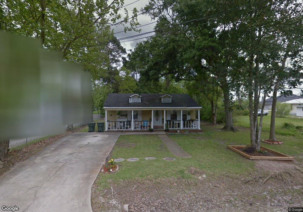 1320 N Grace St, Lake Charles, LA 70615 - photo 1