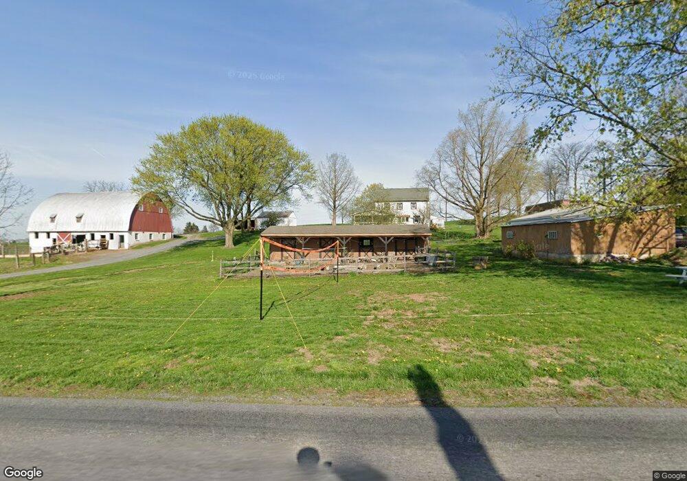 628 White Oak Rd, New Holland, PA 17557 - photo 1